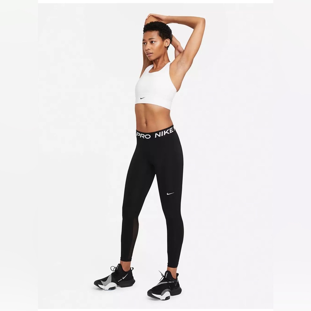 Nike PRO Training Legging in Black Size LG